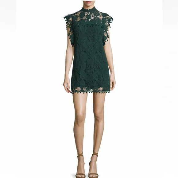hunter green shift dress Chic Arrival Shift Dress In Hunter Green